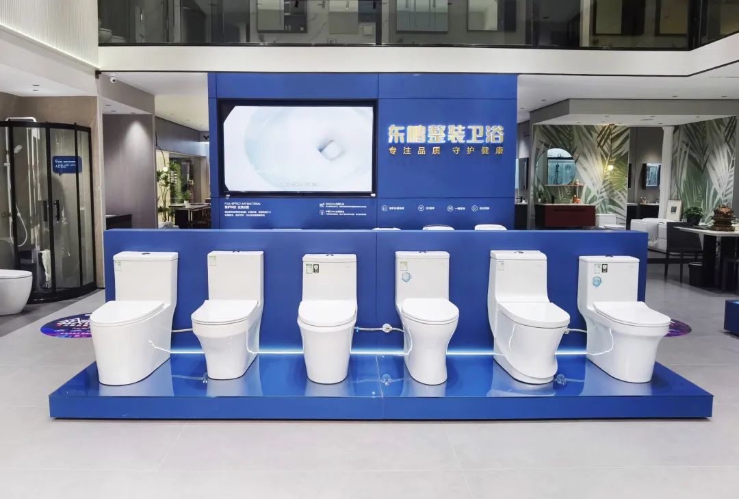東鵬整裝衛(wèi)浴云南曲靖店：健康升級，營造人居場景5.jpg