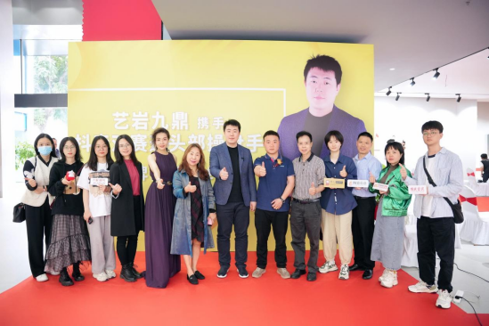 1681290568755518.png image.png