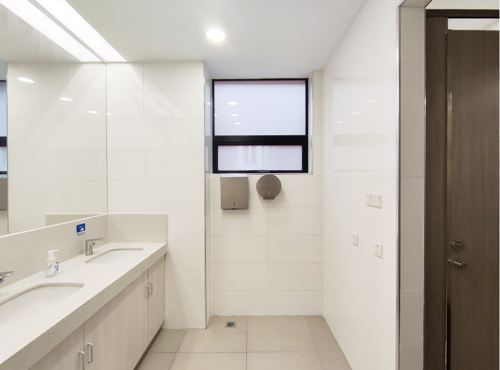 1695714866320980.png 校企共創|東鵬攜手同濟大學助推校區新升級,聚力打造舊改案例新范本5.png