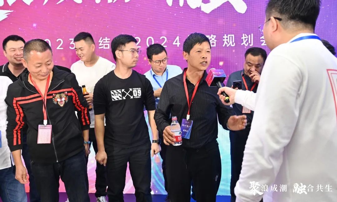 1702804630388496.jpg 19.jpg