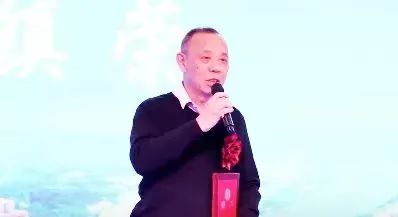 1714965074310842.jpg 竹山縣人民政府衛浴產業顧問喻鎮榮.jpg