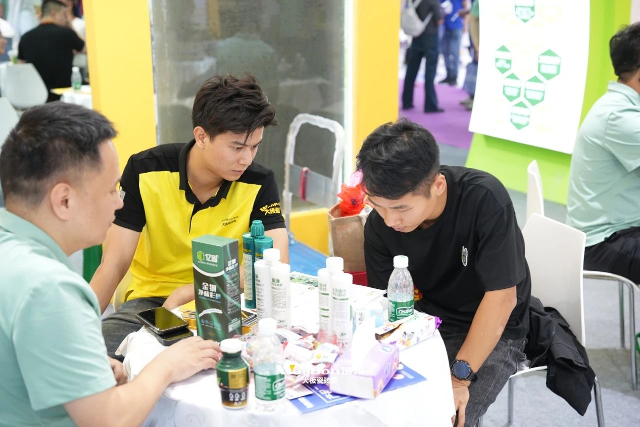 1729480475178362.jpg 12.jpg