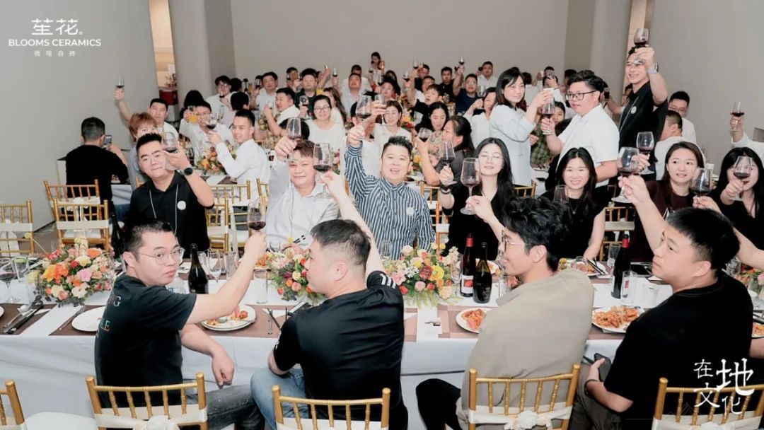 1745058864807729.jpg 059182ff121b7bfa022714231fa822d7.jpg