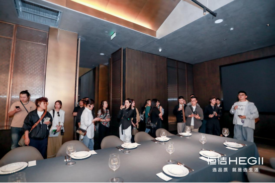 1745464146531336.png image.png